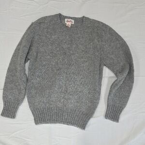 Vintage Men's Classic Gray 100% Wool Crewneck Sweater